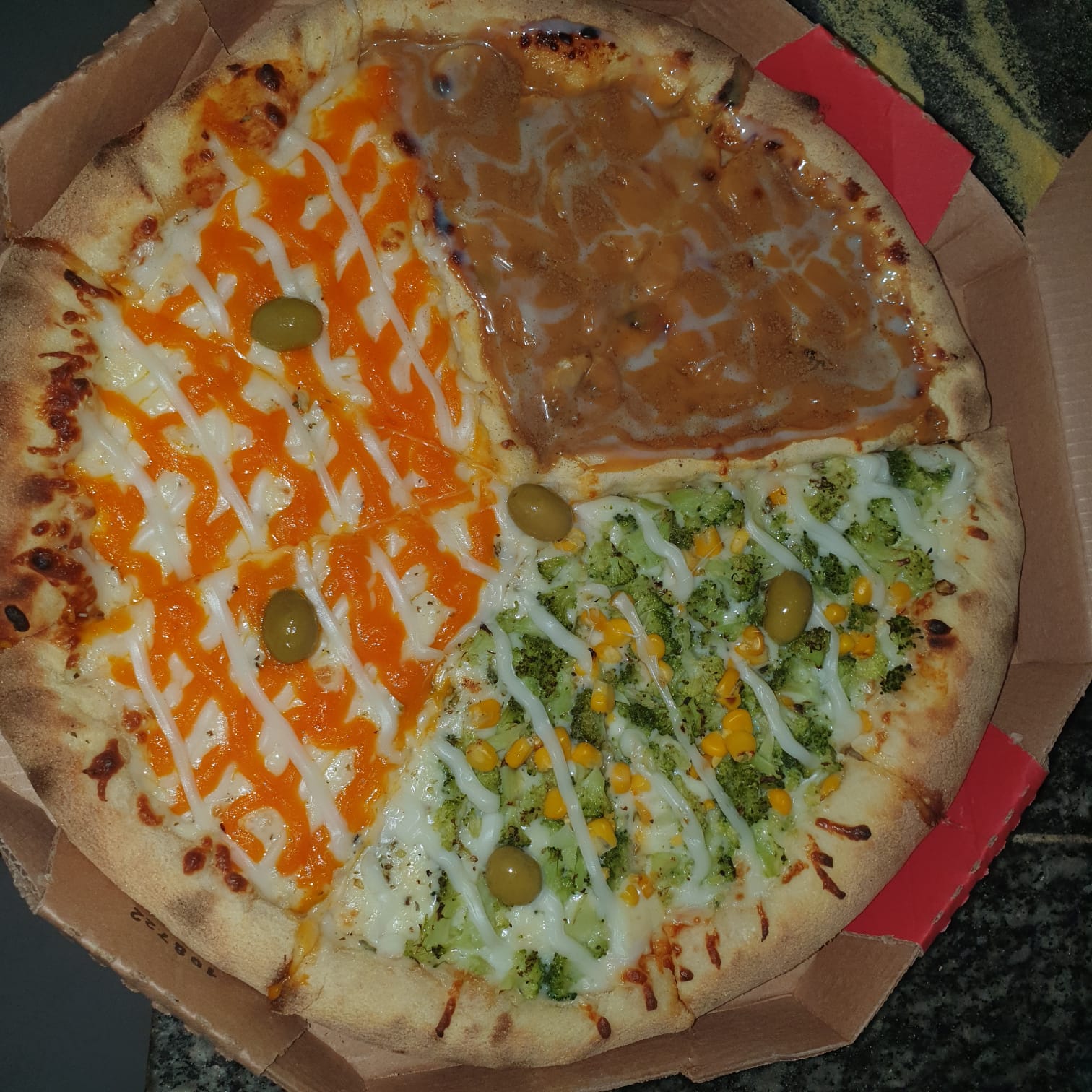 Pizza Salgada G (Grande) 3 Sabores